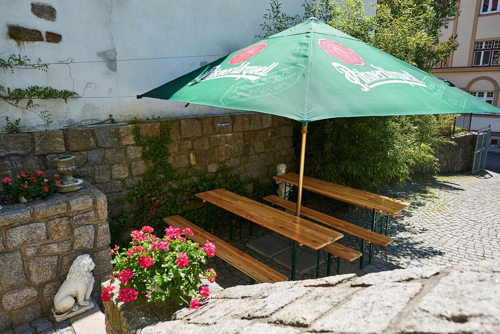 Hotel Stara Pekarna S Privatnim Wellness Liberec Kültér fotó
