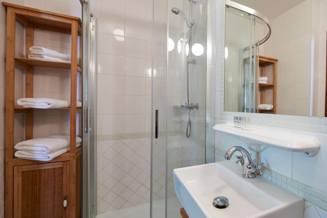 Hotel Stara Pekarna S Privatnim Wellness Liberec Kültér fotó