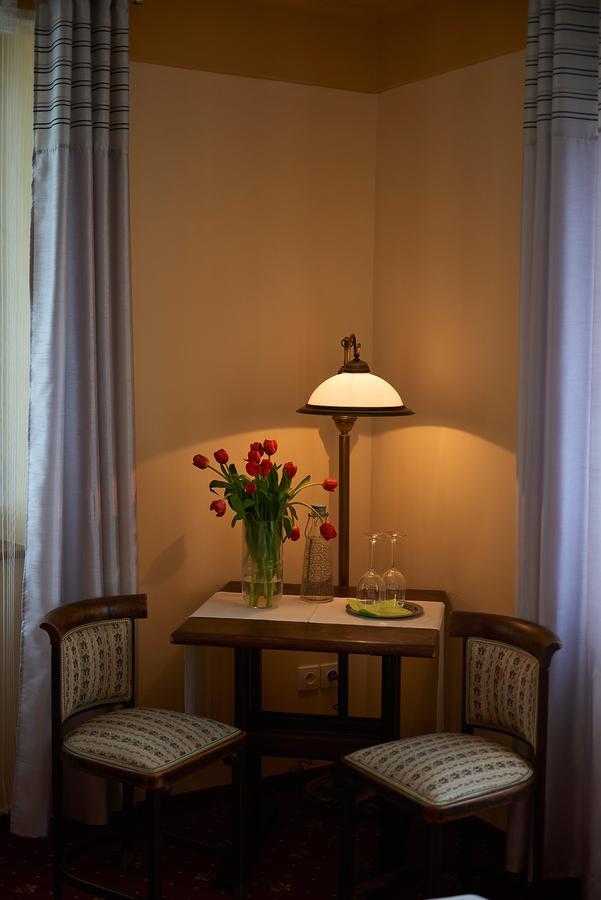 Hotel Stara Pekarna S Privatnim Wellness Liberec Kültér fotó